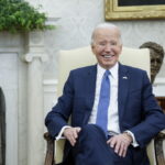 Ο Μπάιντεν λέει πως «εξετάζει» να παύσει τη δίωξη σε βάρος του Τζούλιαν Ασάνζ