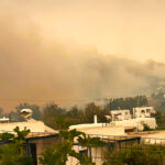 Συνελήφθησαν τρία άτομα για την πυρκαγιά στην Πάρο