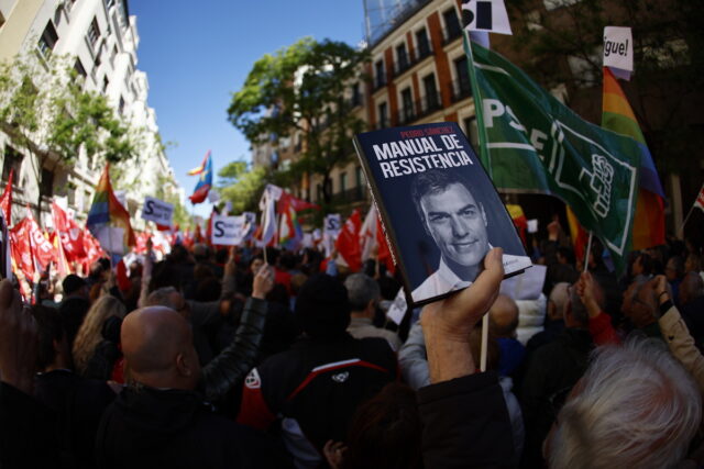 Ισπανία: Παραμένει πρωθυπουργός ο Πέδρο Σάντσεθ