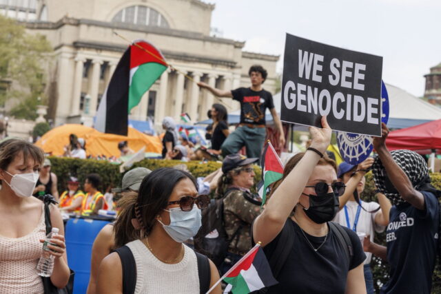 Το Κολούμπια τιμωρεί με αποβολές τους φοιτητές που διαμαρτύρονται για τη σφαγή στη Γάζα