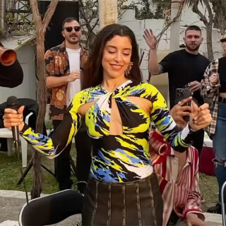 Η Μαρίνα Σάττι ερμηνεύει για πρώτη φορά unplugged το “ZARI” – Ακούστε το