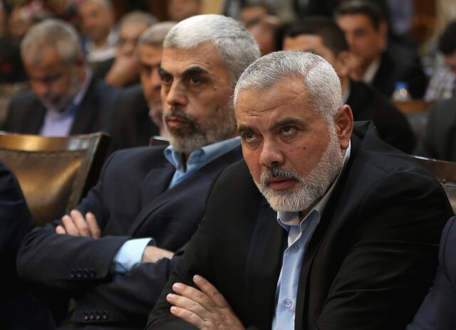 Η Χαμάς απορρίπτει το ένταλμα σύλληψης του ΔΠΔ που «εξισώνει το θύμα με τον θύτη»