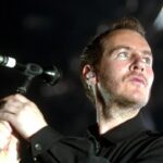 Ο Robert Del Naja των Massive Attack διαβάζει επιστολή από γιατρό σε νοσοκομείο στη Ράφα