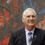 Ο πρόεδρος της Κούβας αναχωρεί για «επίσκεψη εργασίας» στη Ρωσία