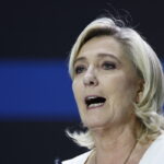 Η Λεπέν λέει ότι θέλει διακόψει τις σχέσεις την AfD έπειτα από σχόλια για τα ναζιστικά SS