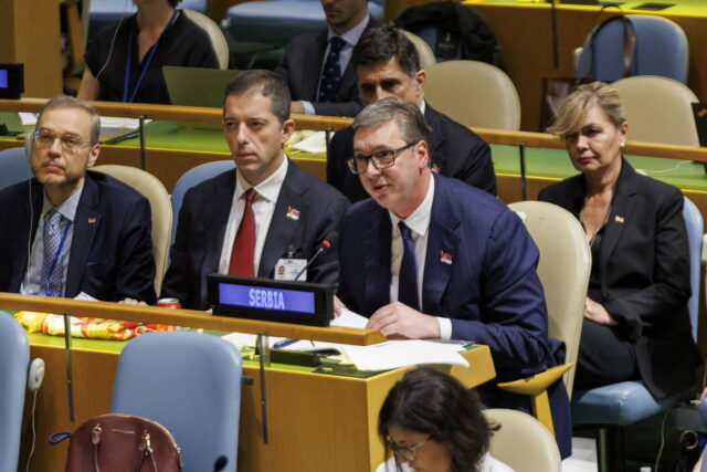 ΟΗΕ: Εγκρίθηκε το ψήφισμα για την σφαγή της Σρεμπρένιτσα