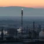 Υπουργείο Οικονομικών: Προσωρινή «συνεισφορά αλληλεγγύης» στα πλεονάζοντα κέρδη των διυλιστηρίων