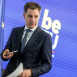 Παραιτήθηκε ο πρωθυπουργός του Βελγίου, μετά την ήττα στις διπλές εκλογές