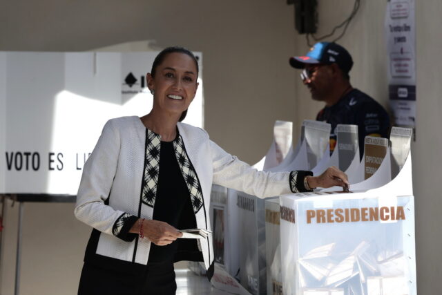 Μεξικό: Η Κλαούντια Σέινμπαουμ γίνεται η πρώτη γυναίκα πρόεδρος της χώρας