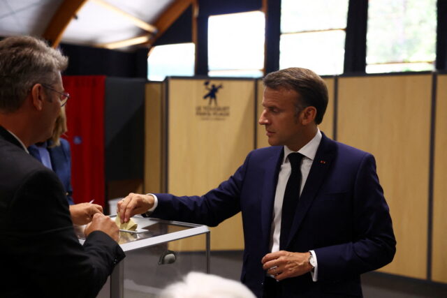 Ευρωεκλογές 2024 – Γαλλία: Πρόωρες εκλογές ανακοίνωσε ο Μακρόν μετά τη συντριβή