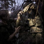 Πόλεμος στην Ουκρανία: Ο ουκρανικός στρατός αποσύρεται από περιοχές του Ντονέτσκ