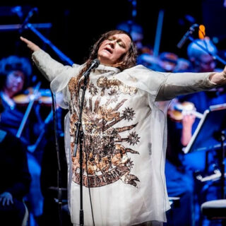 Anohni: Λίγο πριν το Ηρώδειο, η ζωή της σε δέκα σκηνές