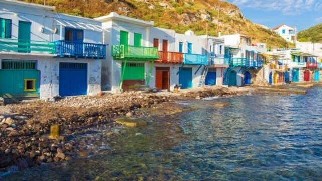 Οι βρετανικοί Times αποφασίζουν:  Τα 16 πιο “χαλαρωτικά” νησιά της Ελλάδας είναι αυτά