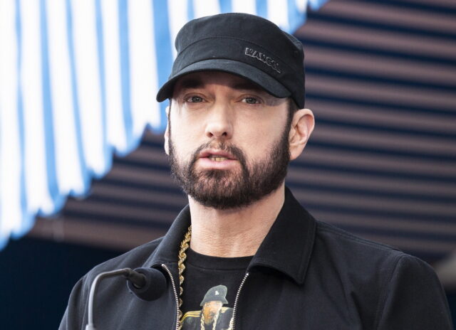 Billboard 200: Στην κορυφή ο Eminem με το 11ο άλμπουμ του