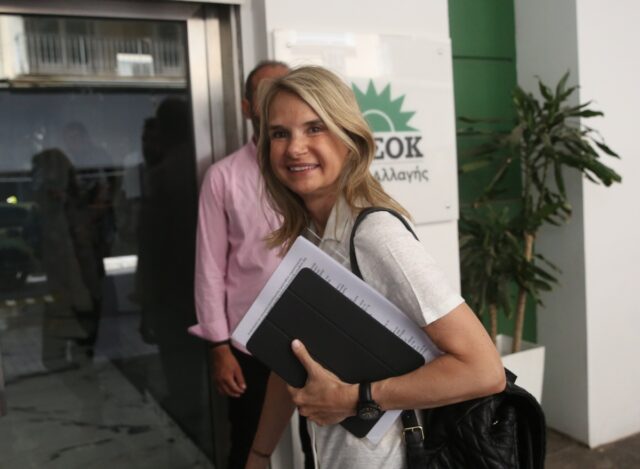 ΠΑΣΟΚ: Υποψήφια πρόεδρος η Μιλένα Αποστολάκη
