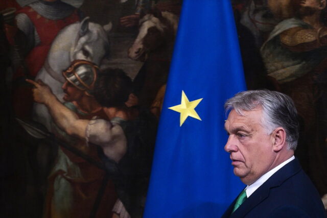 Η Ουγγαρία του Όρμπαν αναλαμβάνει από σήμερα τα ηνία της ΕΕ