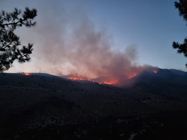 Πυρκαγιές: Μεγάλη αναζωπύρωση στην Κω, δύσκολη η κατάσταση σε Χίο και Κατωφύγι Ηρακλείου