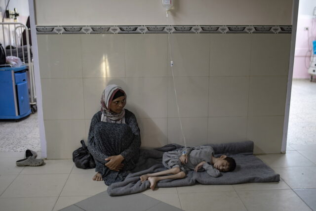 Υπό κατάρρευση οι υγειονομικές δομές στο νότιο τμήμα της Λωρίδας της Γάζας