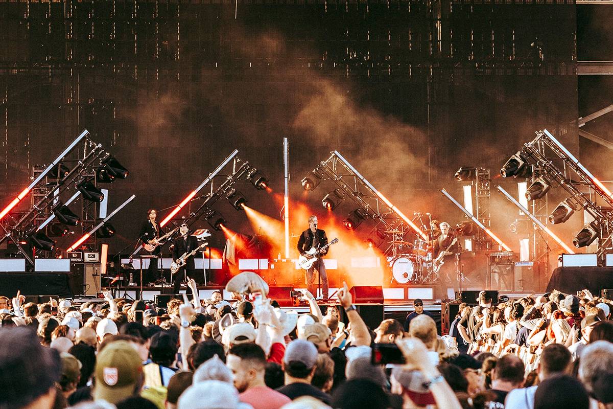 Queens of the Stone Age