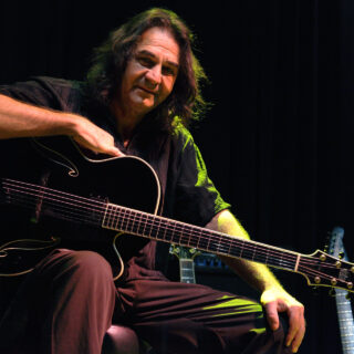 Λευτέρης Χριστοφής: Τίποτα δεν θα αλλάξει σε αυτή τη χώρα αν όλα γίνονται εκ του ασφαλούς