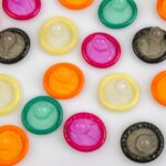 ΠΟΥ: Η χρήση προφυλακτικού μειώνεται με «ανησυχητικό» τρόπο μεταξύ των εφήβων στην Ευρώπη