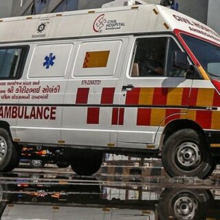 Ινδία: Γυναίκα γιατρός βιάστηκε και δολοφονήθηκε στο νοσοκομείο που εργαζόταν