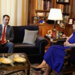 Συνάντηση της ΠτΔ με τον Αλέξη Χαρίτση