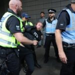 Μ. Βρετανία: Δεν έχουν που να τους χωρέσουν