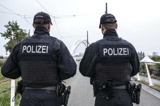 Γερμανία: Παράταση έξι μηνών για τους συνοριακούς ελέγχους