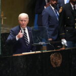 Ο Μπάιντεν ανακοίνωσε νέα στρατιωτική βοήθεια 8 δισ. δολαρίων προς την Ουκρανία