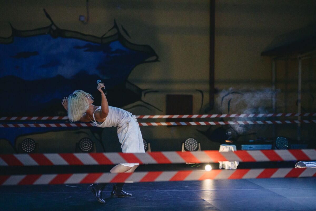 DANCELLS/DANCE/FESTIVAL 