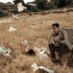 Η Γιώτα Φέστα συναντά τον Γιώργο Καραμίχο στο «OUTRO» του Κωνσταντίνου Βασιλακόπουλου