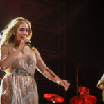 «Μες στους ανθισμένους κήπους»: Η Νατάσσα Μποφίλιου ερμηνεύει Μίκη Θεοδωράκη στο Ηρώδειο