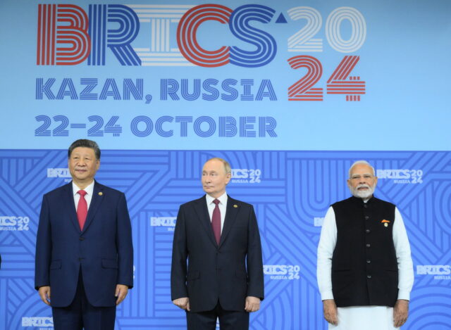 Σύνοδος BRICS: Συζητήσεις για εναλλακτικό σύστημα διεθνών συναλλαγών