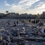 Το Ισραήλ σφυροκοπά τη Χαν Γιουνίς – Τουλάχιστον 20 νεκροί