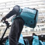 Απεργία των διανομέων σε e-food και Wolt