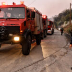 Κρήτη: Μαίνεται η πυρκαγιά στην Ιεράπετρα – Εκκενώθηκαν οικισμοί