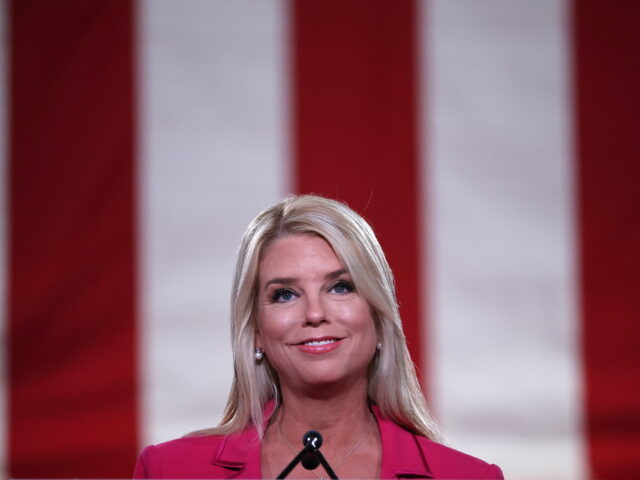 Σκάνδαλο Έπστιν: Η Παμ Μπόντι ενώπιον της επιτροπής Δικαιοσύνης της Βουλής