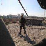 Μαχητές φιλοϊρανικών οργανώσεων εισέρχονται στη Συρία από το Ιράκ για να βοηθήσουν τον συριακό στρατό