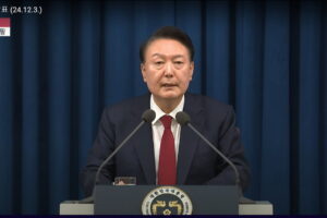 Νότια Κορέα: Ζητήθηκε η θανατική ποινή για τον πρώην πρόεδρο Γιουν