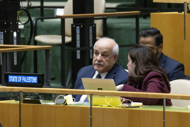 ΗΠΑ: Δημοκρατικοί βουλευτές ζητούν από την κυβέρνηση Τραμπ να αναγνωρίσει το παλαιστινιακό κράτος