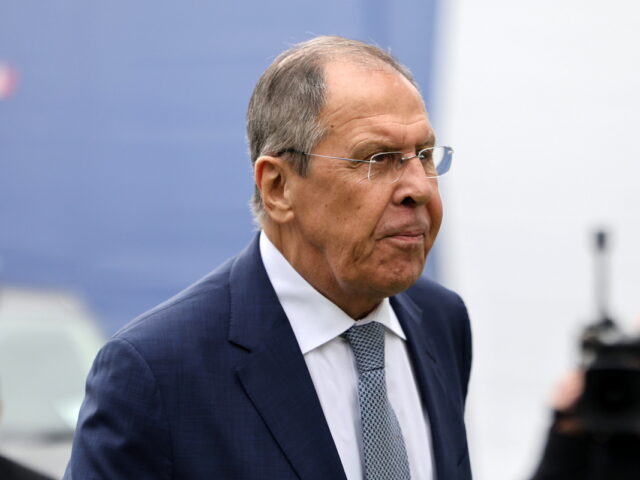 Κρεμλίνο: «Ουδέν σχόλιο» για τις συνομιλίες ΗΠΑ – Ρωσίας στο Αμπού Ντάμπι