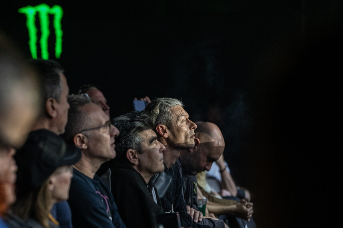 Puressence FLOYD Athens