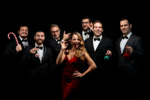 Christmas Party με τους Speakeasies Swing Band στον Σταυρό του Νότου