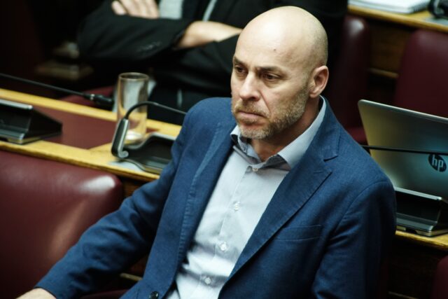 Βουλή: Τη Δευτέρα η ορκωμοσία του Γ. Αμυρά