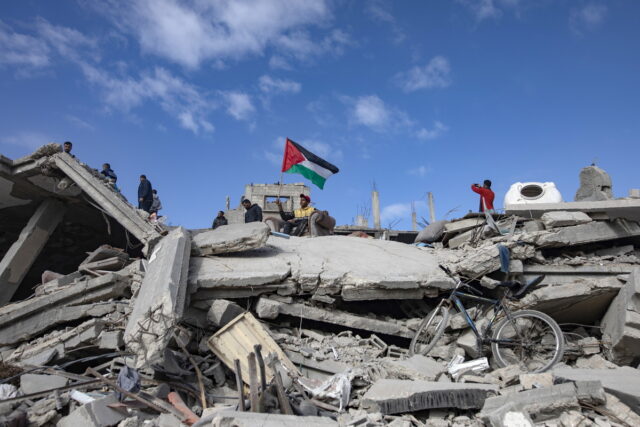 «Η Γάζα θα ανακάμψει και η κατοχή θα ηττηθεί» λέει η Χαμάς μετά την εκεχειρία με το Ισραήλ