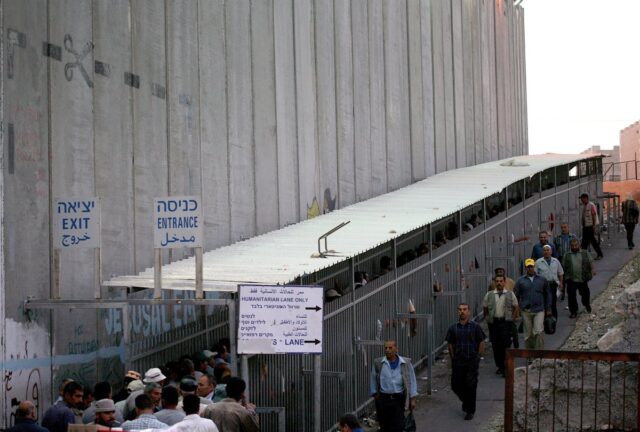 Ισραήλ: Ο υπουργός Οικονομικών σχεδιάζει τους χάρτες προσάρτησης της Δυτικής Όχθης