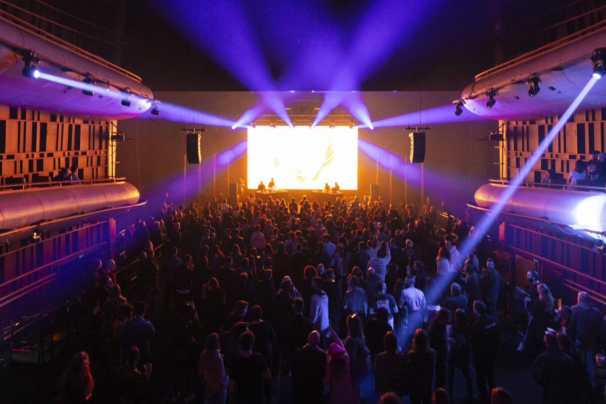 stegi radio takeover