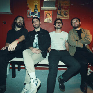 Μία μέρα στο προβάδικο με τους εκρηκτικούς commuter