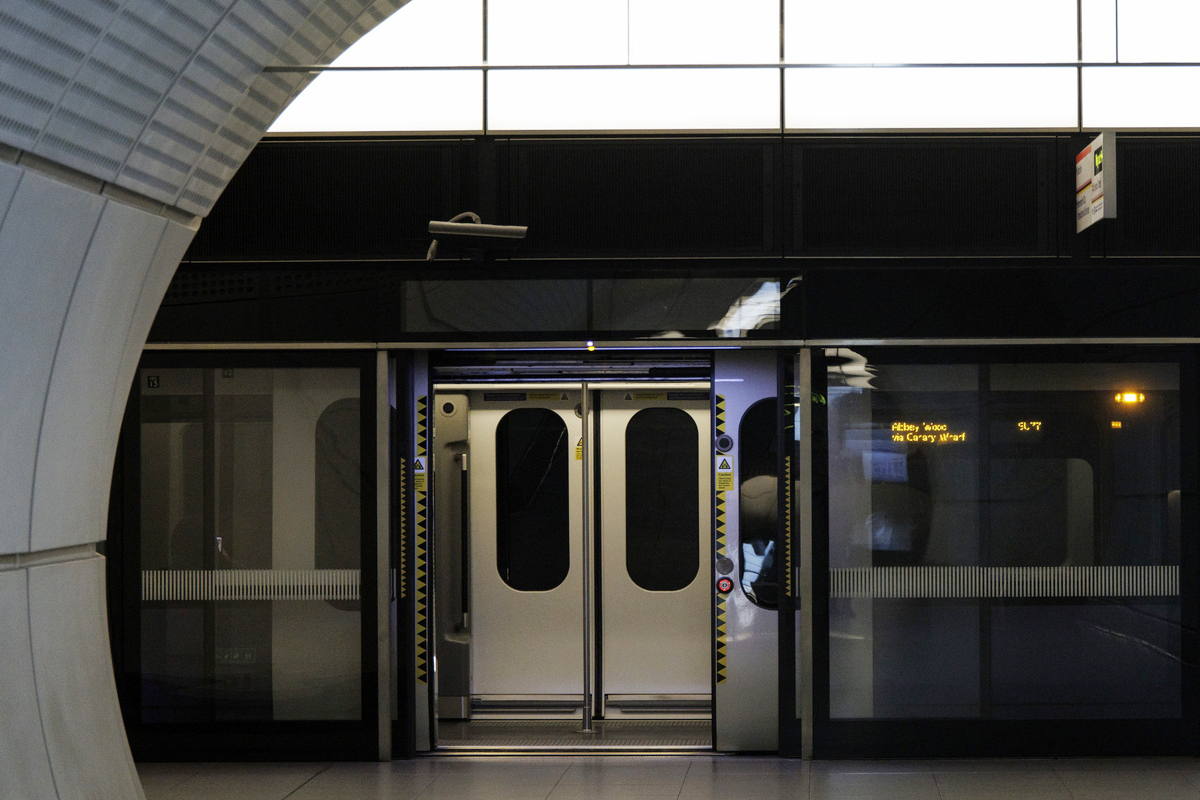 London Elizabeth Line tube